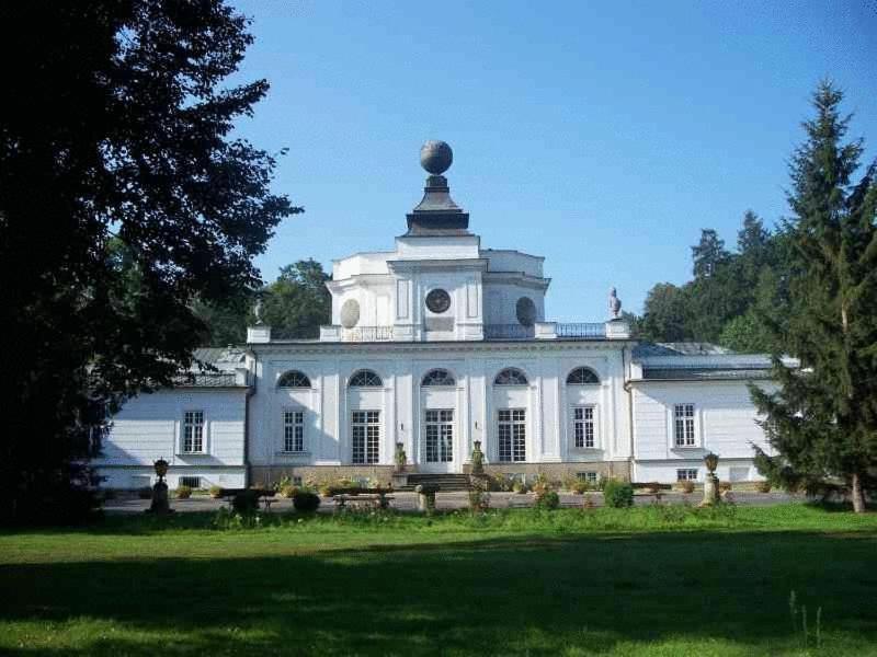 Hotel Butikowy Palac Jablonna Eksteriør billede